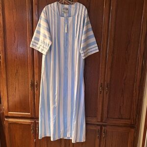 Keyloun zippered robe or loungewear.